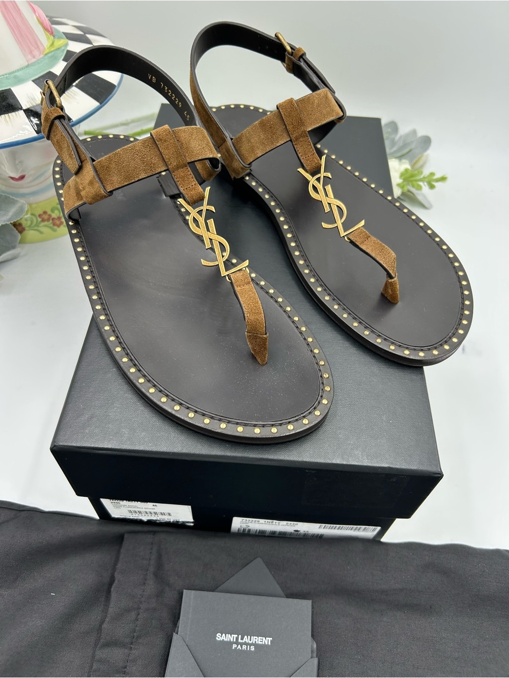 Men’s Saint Laurent CASANDRE YSL logo thing sandals size 43 made in Italy